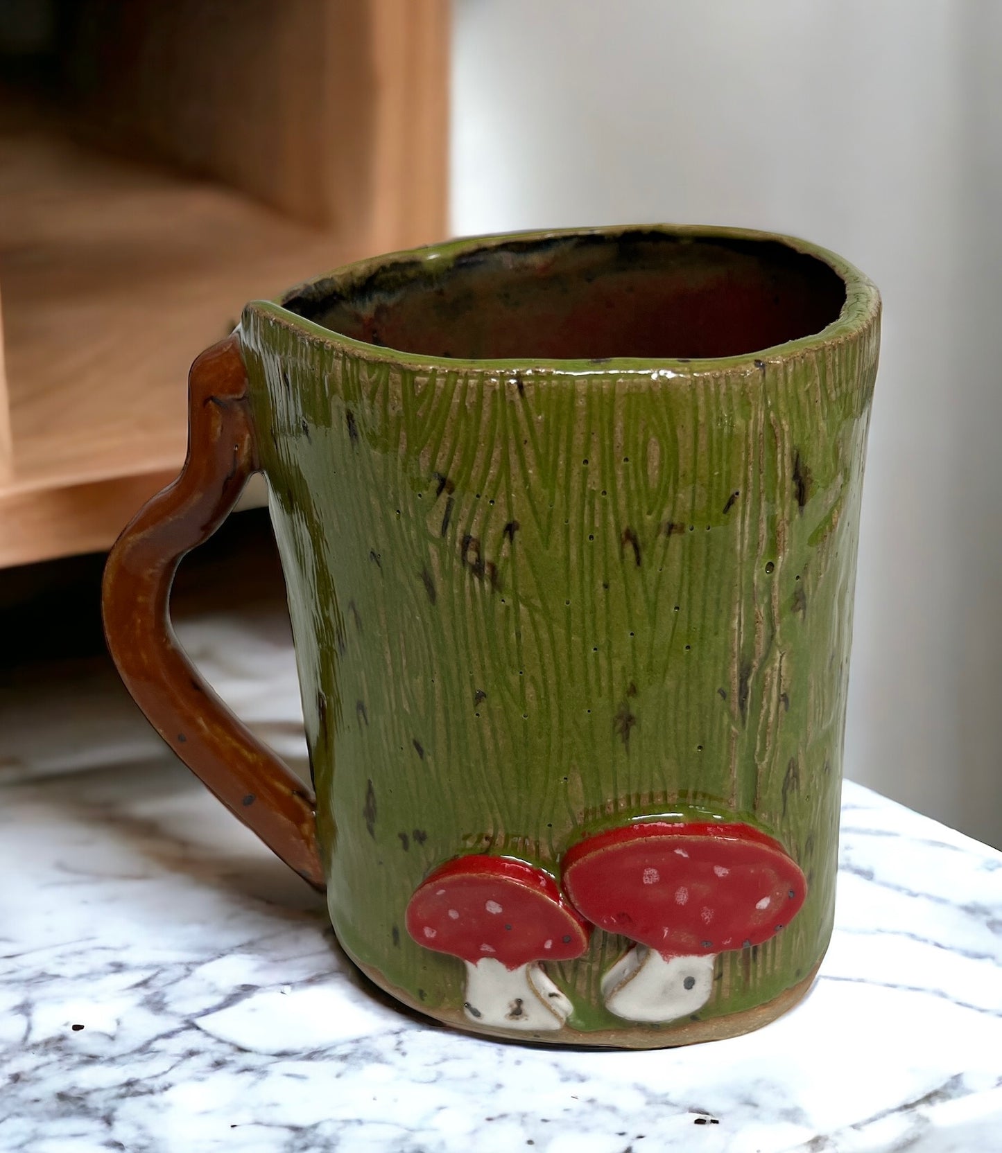 Stoneware Mug Building